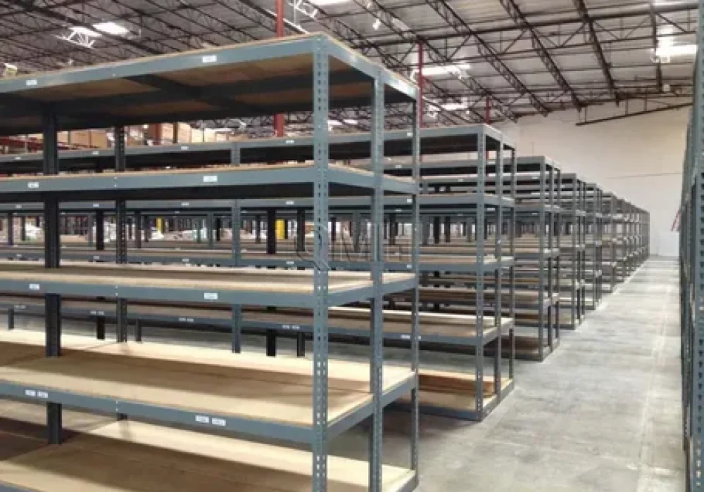 Professional Custom Shelving Services in Toronto